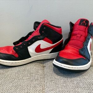 Nike Air Jordan Mid Sneakers size 10